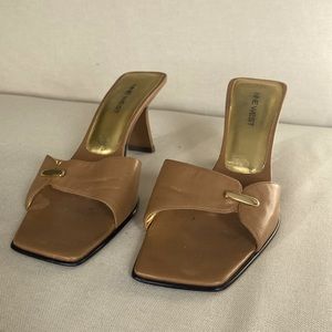 Vintage Nine West Tan Leather Slides Size 8